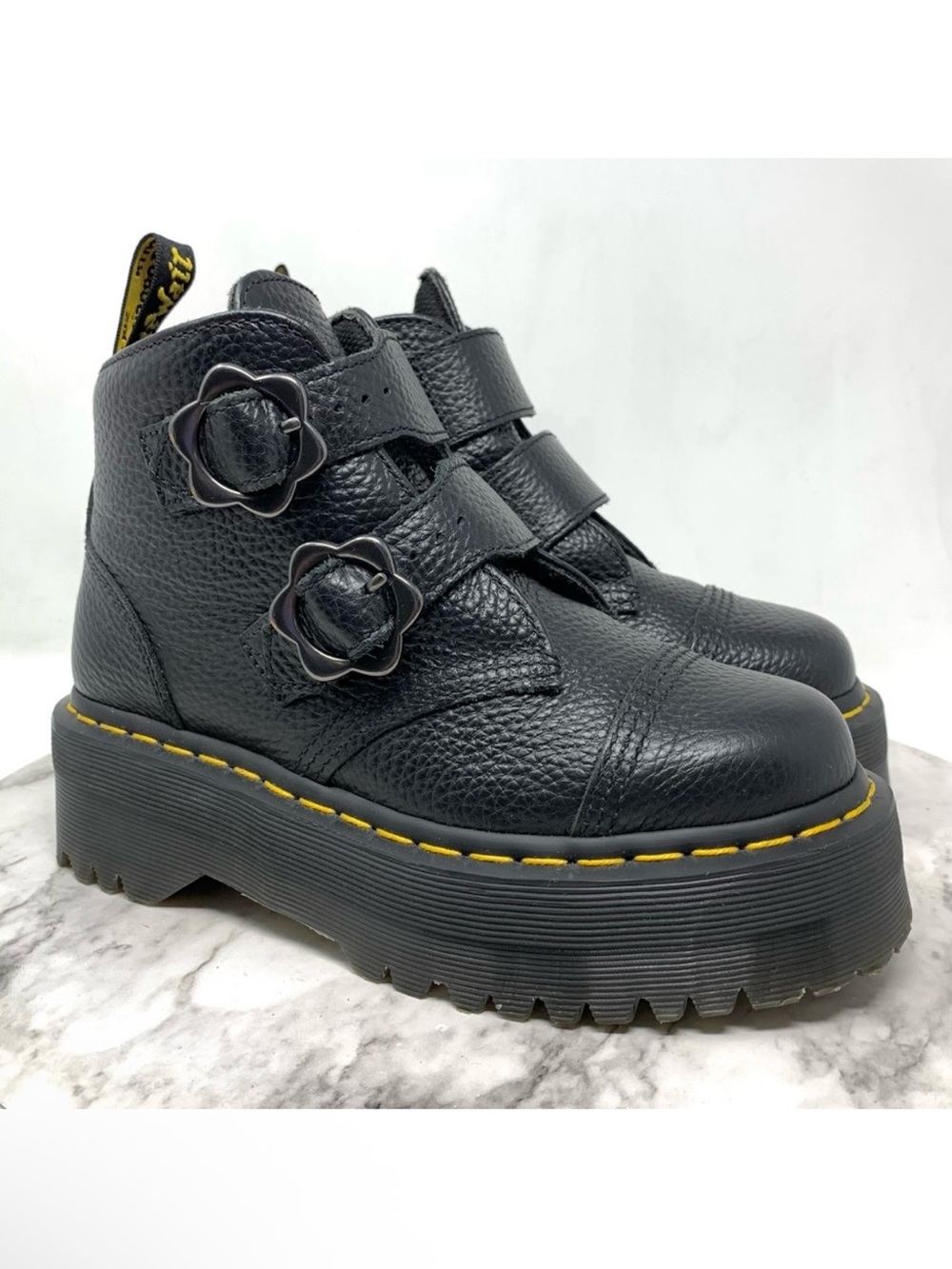 Dr. Martens Devon Flower Buckle Black Pebbled Leather Platform Boots 5/36 Goth